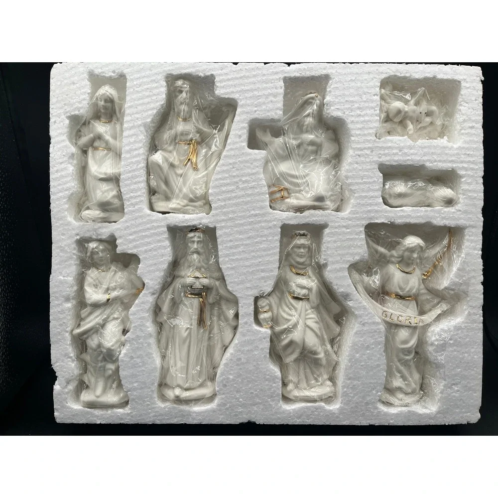 St Nicholas Square Jade Porcelain 9 Piece Nativity Set White Gold Trim Christmas